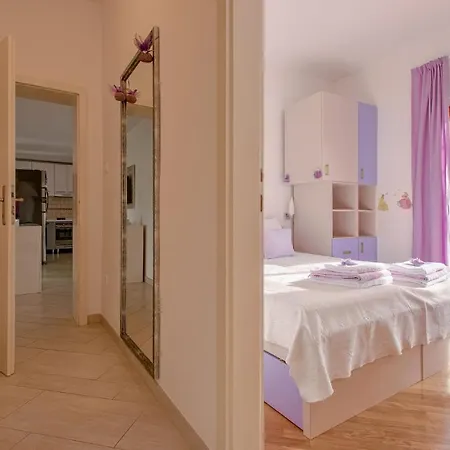 Hvar 11427a Апартаменты *