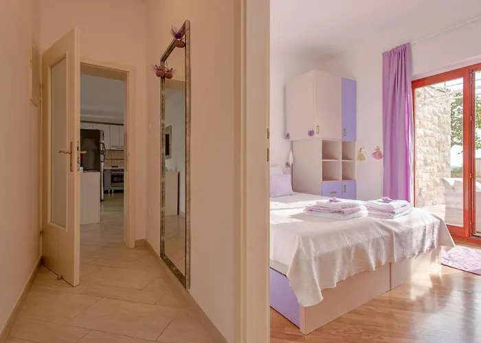 Hvar 11427a Apartment *